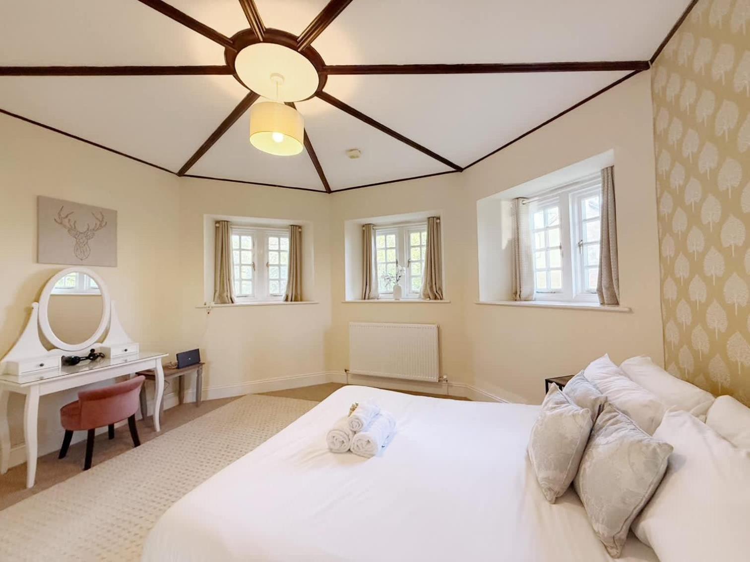 Cosy 1-Bedroom Cottage Next To Combe Lodge Venue Blagdon Экстерьер фото